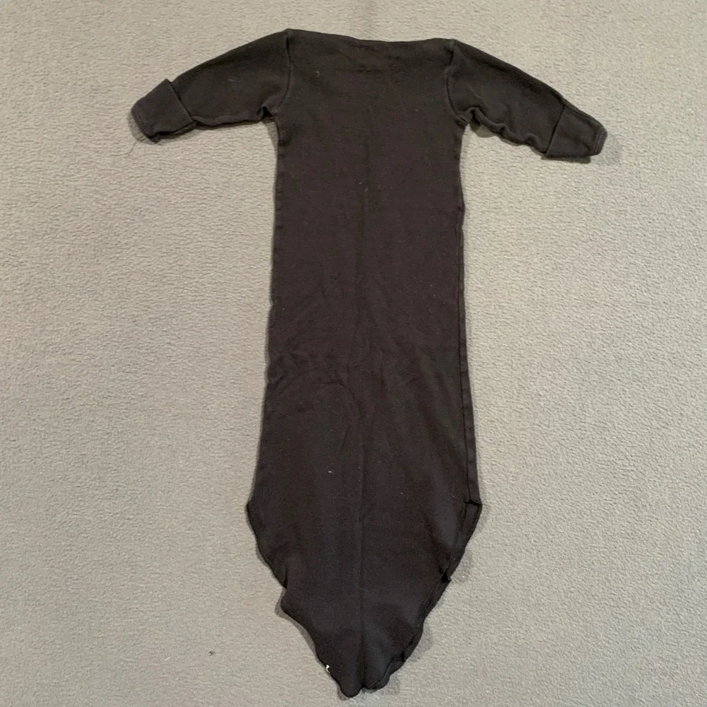 Elektrik Kidz Organic Cotton Peacock Tie Bottom Knotted Baby Gown Black‎ 0-3M